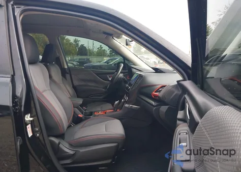 2019 Subaru Forester Sport z USA, uszkodzony, nr VIN JF2SKAKC3KH401855